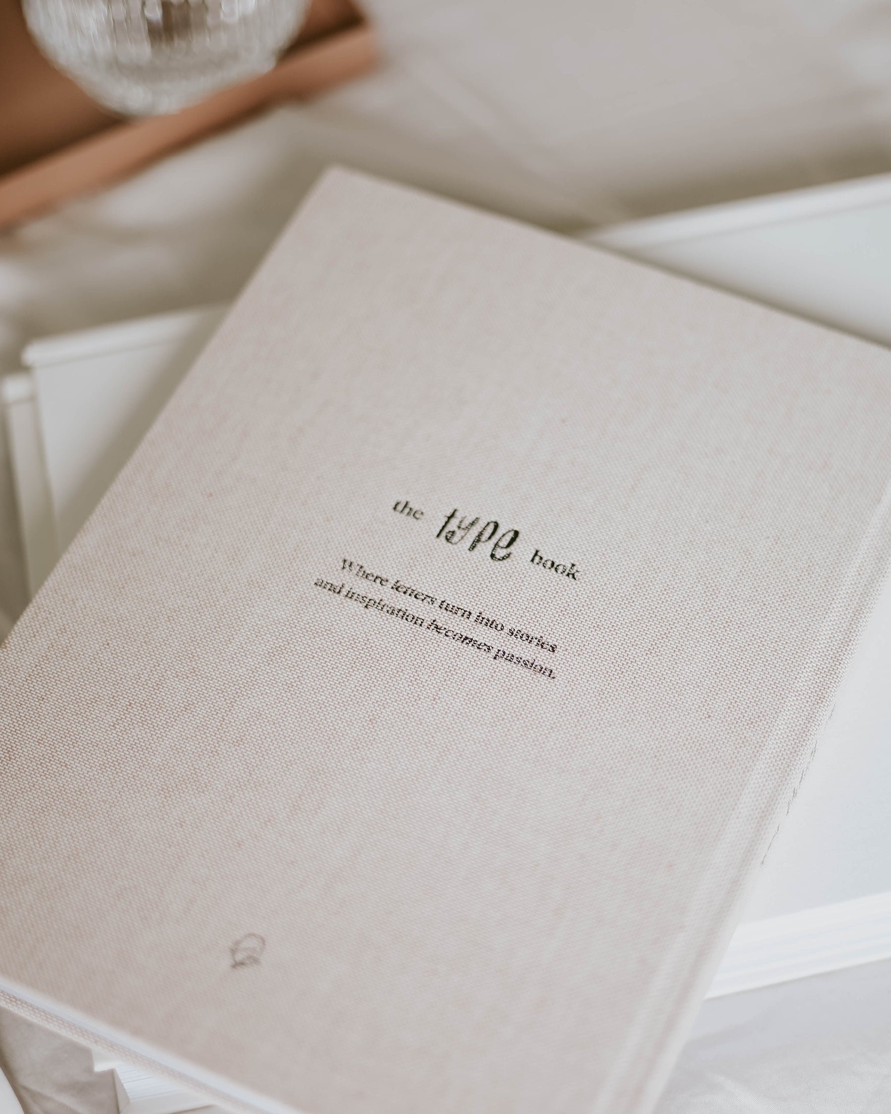 Coffee Table book "the type book"